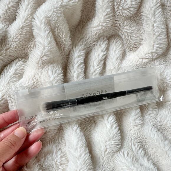NEW Sephora Eye Shadow Brush Double Ended Large & Precision 206 - Picture 3 of 3